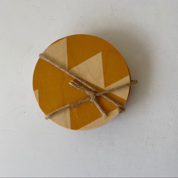 Wolfum Geometric Triangles Wooden Coasters - Picture 2 of 3